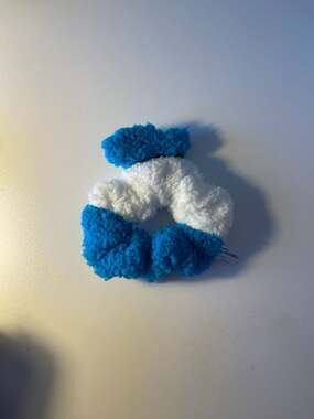 Tokyo Disney Resort Donald Duck Fuzzy Sherpa Hair Scrunchie
